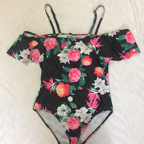 🛍 Black Floral One-piece Swimsuit Off Shoulder - Picture 2 of 8